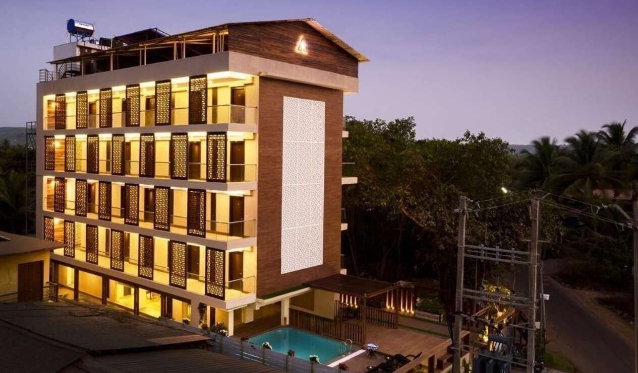 Отель Amani Vagator 3*